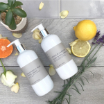 MONU Hand Collection Duo MONU Hand Collection Duo